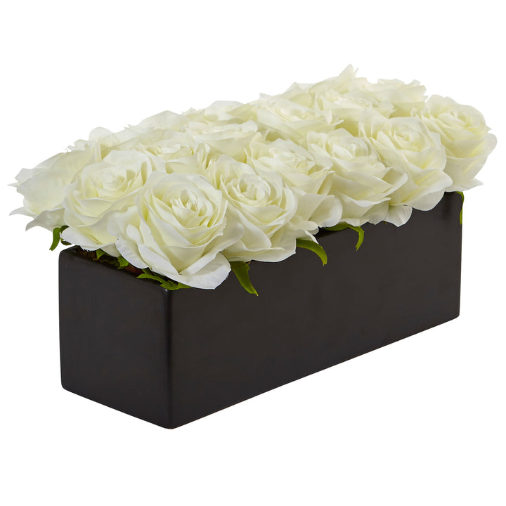 Roses In Rectangular Planter - Lacasademartha