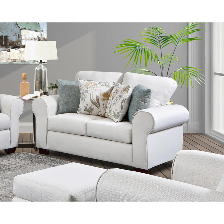 Beaujardin Loveseat with Four Throw Pillows - Lacasademartha